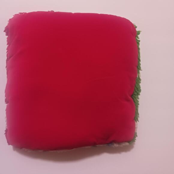 Vintage 70s Christmas Santa throw pillow, handmade latchhook decor 11" square - Picture 2 of 5